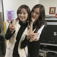 Son Na-eun a Park So-Dam