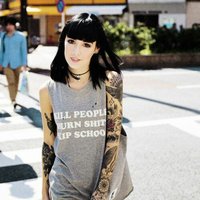 KILL PEOPLE
BURN SHIT
SKIP SCHOOL