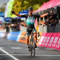 Peter Sagan vyhrava 10 etapu na Giro d'Italia 2020! 