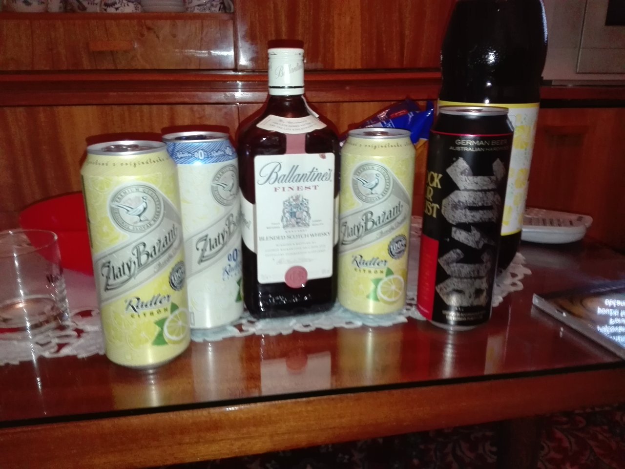 Prima večer (: