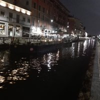 Zdravím z Talianska, toto je Naviglio Grande a je tu krásne :-)