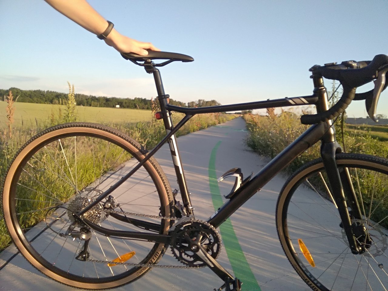 dnes som prvý krát bicykloval na svojom novom bicykli