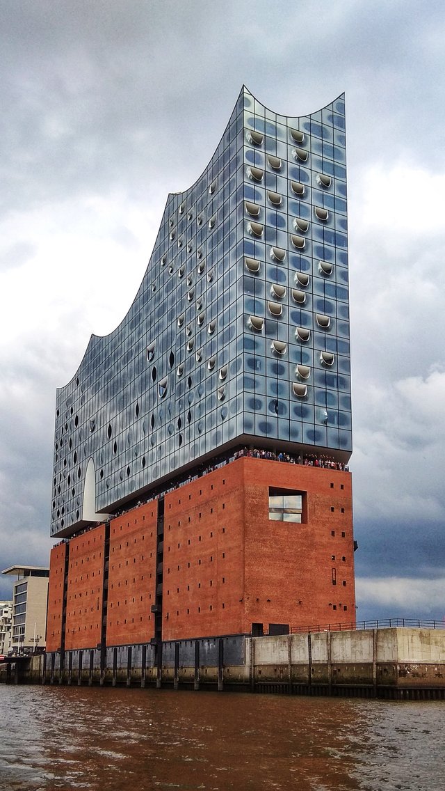 Plním si sny :)
Filharmónia v Hamburgu od Herzog & de Meuron