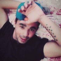 NIekto nieje dokonali .........................ale  ja by som nim anni nechcel byt  