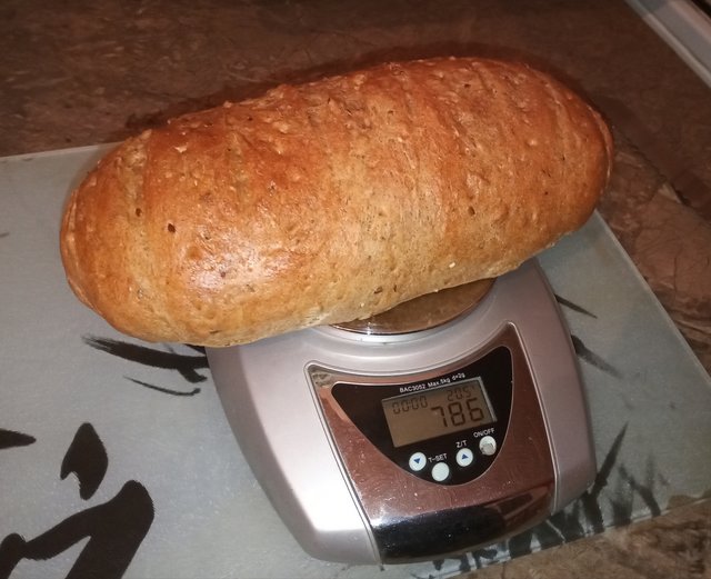 Tak po dvesto rokoch zas chleba upečený
