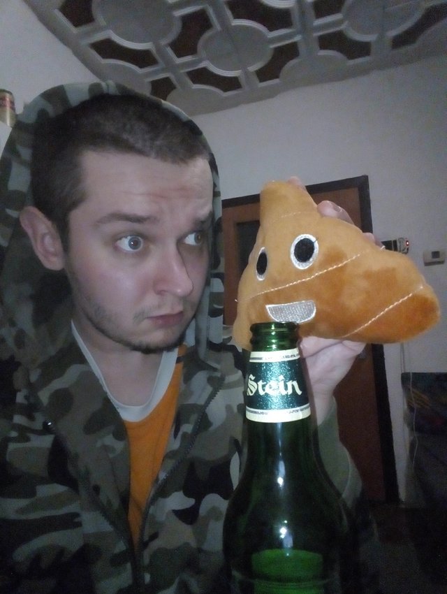 Torpedo08 Hovno Mi Kradne Pivo Birdz
