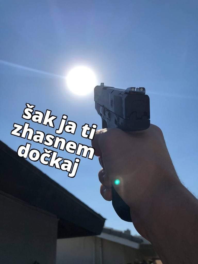 :D Meliškológovia každý deň  pridávajú na fejsbruk kktiny a táto sa im celkom podarila a keď má dnes Lacko meniny patrí sa pridať niečo na túto tému aj sem ;) 