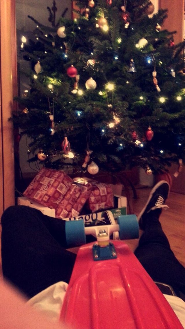 Ešte jednu s láskou pod stromčekom .