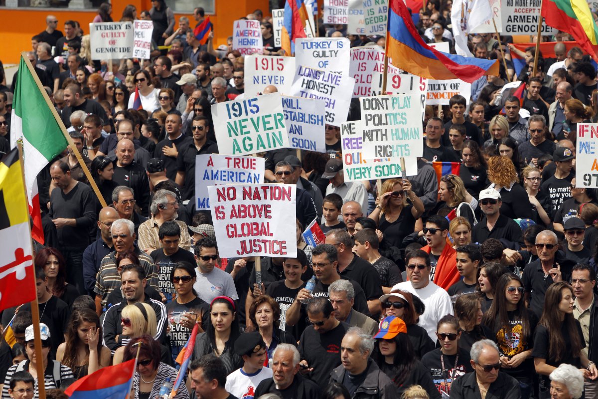 http://www.huffingtonpost.com/h-a-goodman/the-united-states-must-of_b_9763732.html