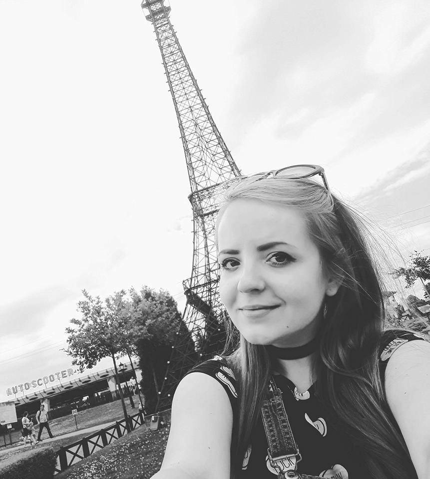 Už aj ja mám konečne selfie s Eiffelovkou :P