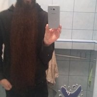 Rastie, rastie, rastie kvety rozvíja 