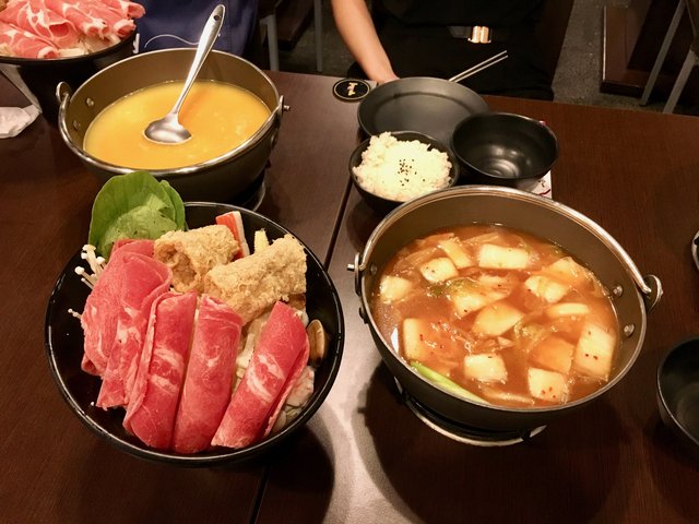 Kimchi hot pot