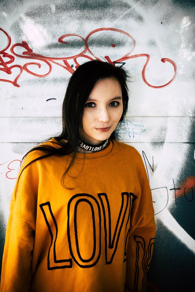 Ako správna váha som sa nevedela rozhodnúť ktorú,tak dávam obe :D