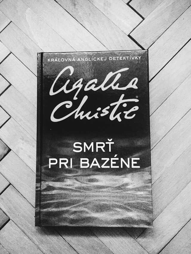 Poirot, moja láska. 