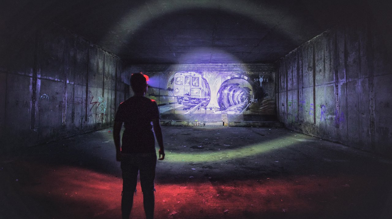 Táto chodba mala spájať poslednu stanicu metra v BA  (luky) s depom, ako to dopadlo všetci vieme :D 