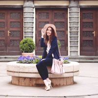 http://laurinstyle.blogspot.com/