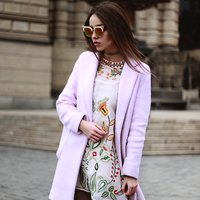 http://www.laurinstyle.com/2016/12/all-you-need-is-kabat.html