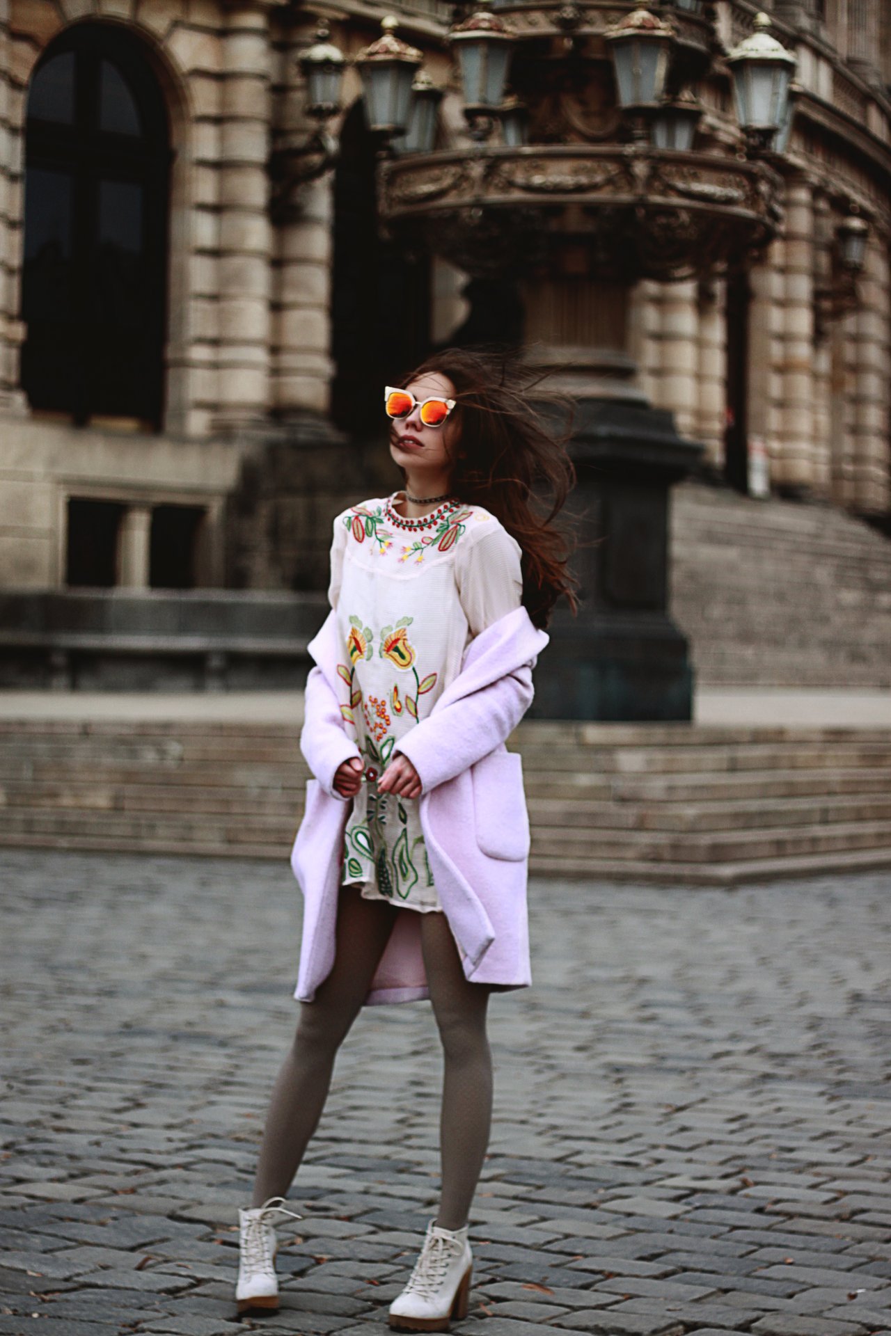 http://www.laurinstyle.com/2016/12/all-you-need-is-kabat.html
