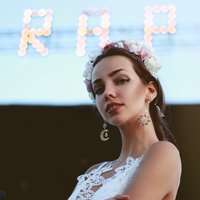 http://www.laurinstyle.com/