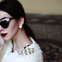 Viac fotiek tu :)
http://laurinstyle.blogspot.sk/2016/02/glam-style-na-panicku.html