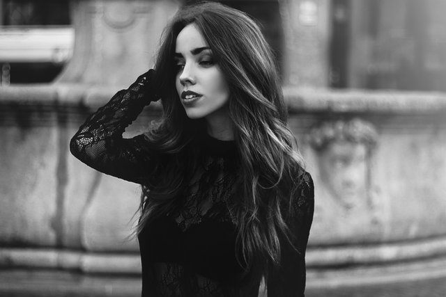http://www.laurinstyle.com/2016/09/big-city-life.html