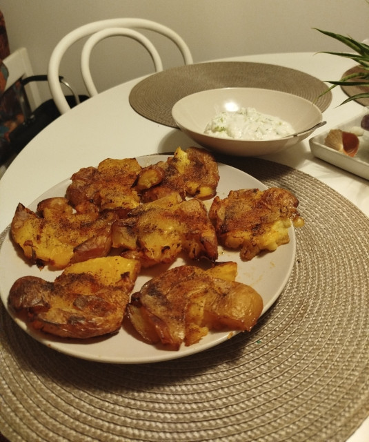 Recept na tieto extrémne easy chutné zemiačiky v 1. komente