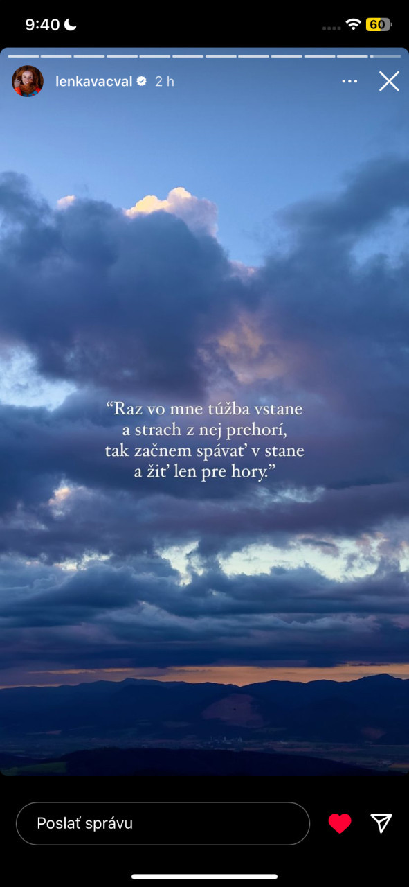 <3