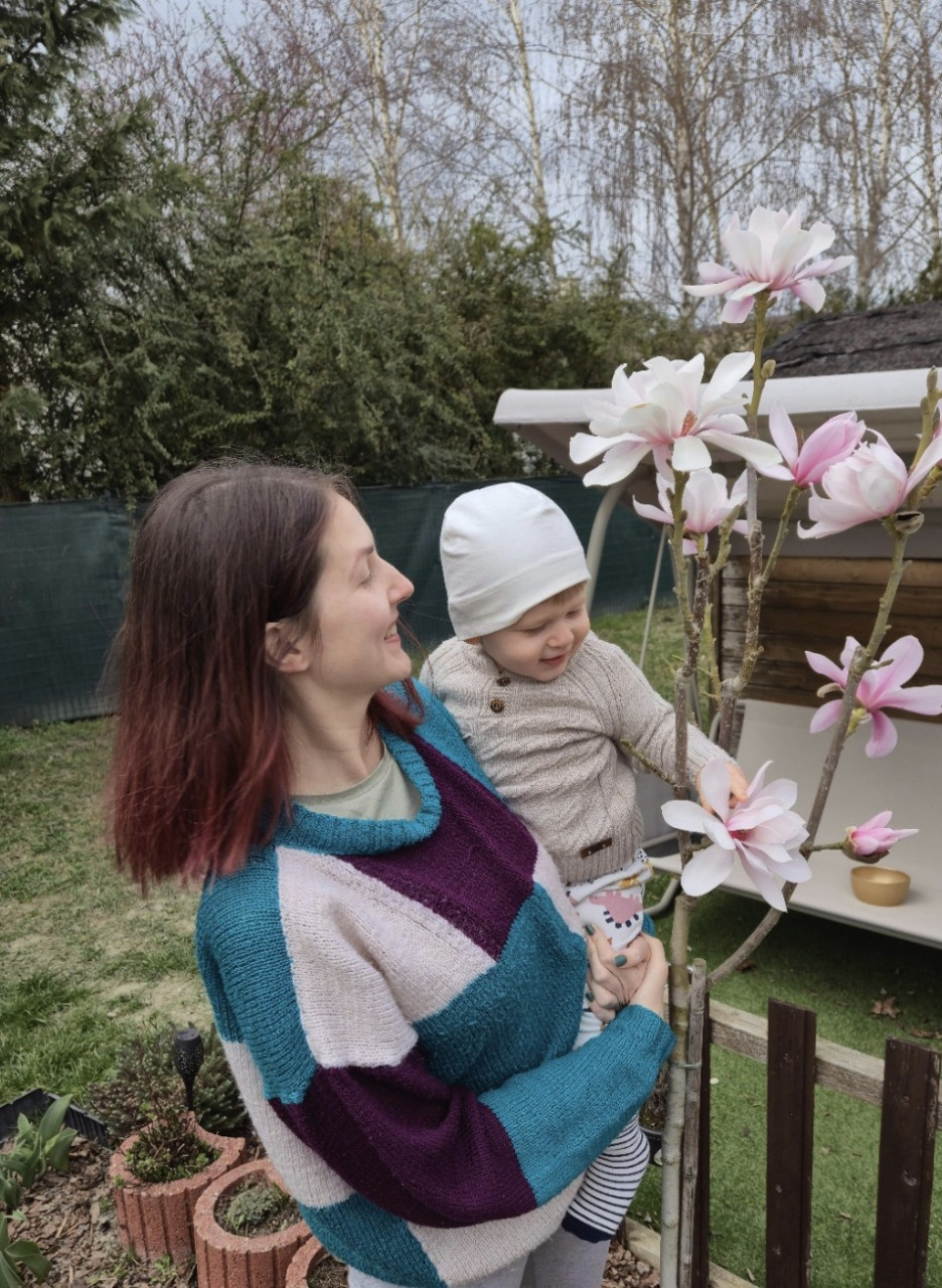 Uz som ako taka tetka co sa foti s kvetmi...ale chapete.cely rok sa tesim na tych par dni pominutelnej vzacnej radosti z magnolie.tak zase o rok <3