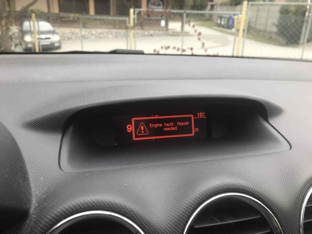 It's not broken, it's french.