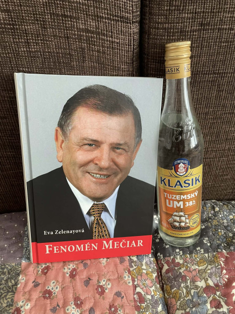 Moji kamaráti majú vkus na krásne a hodnotné dary :D