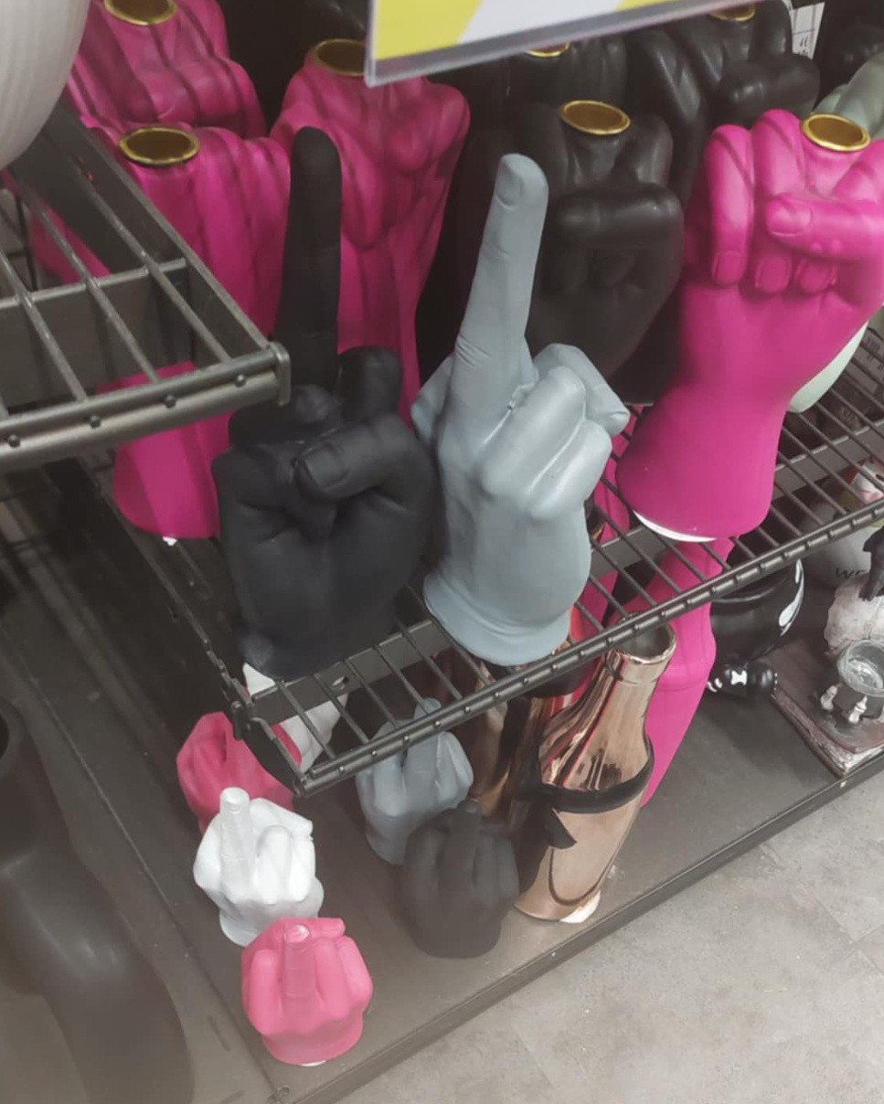 Trollujte si zo seba banda hlupákov. Spičení naničhodní birdzáci .!..