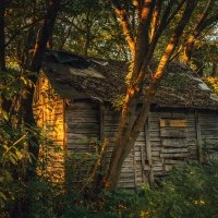 dnešný urbex  , pripadal som si chvilu ako mieste popisovanom v knihe od S. Kinga 