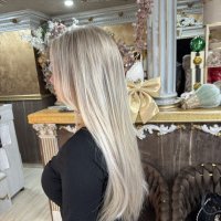 Mám kaderníčku, ktorá vie čarovať ? a má prehajpovaný salón ?