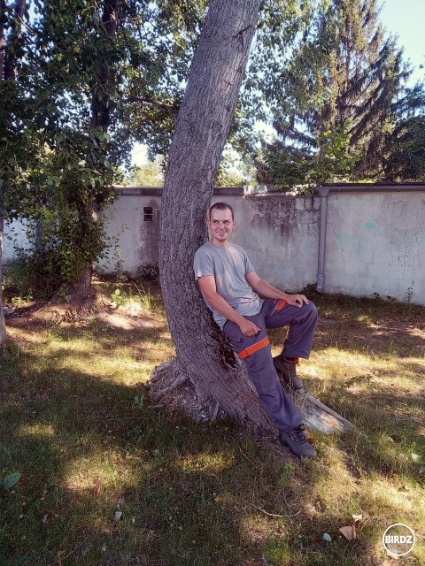 Keď máš kolegyne, ktoré by si ťa najradšej len fotili.. :D