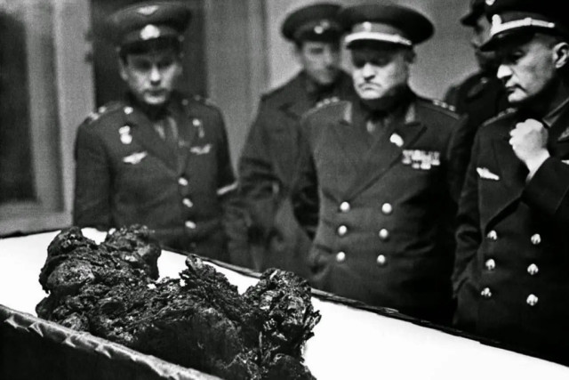 Zvyšky Komarova, sovietskeho kozmonauta