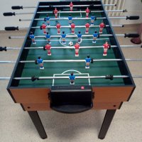 Stolný futbal.