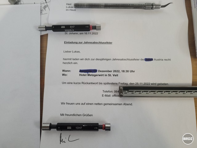 Inak , neuhadol ani jeden , je to len invitacia na firemnu party :)