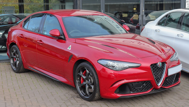 2017_Alfa_Romeo_Giulia V6 Biturbo_Quadrifoglio_2.9 2017 :+1: :cat: :bird: 