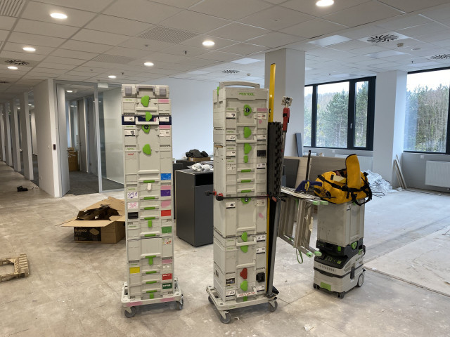 kto to ma vlacit dpc