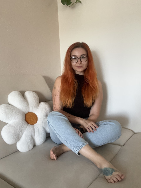Hi :)