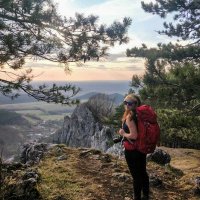 Ukážka z obrázkov v albume HIKING