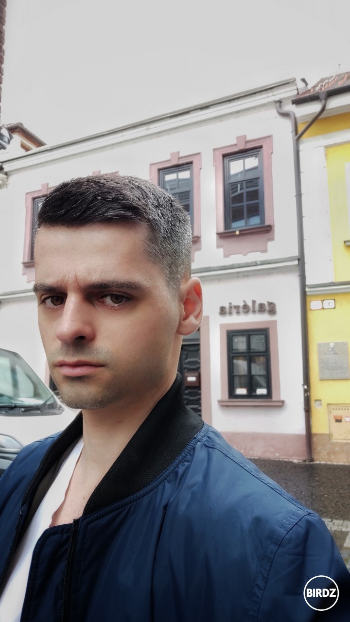 vyskúšal som nového barbera :D som ready na leto