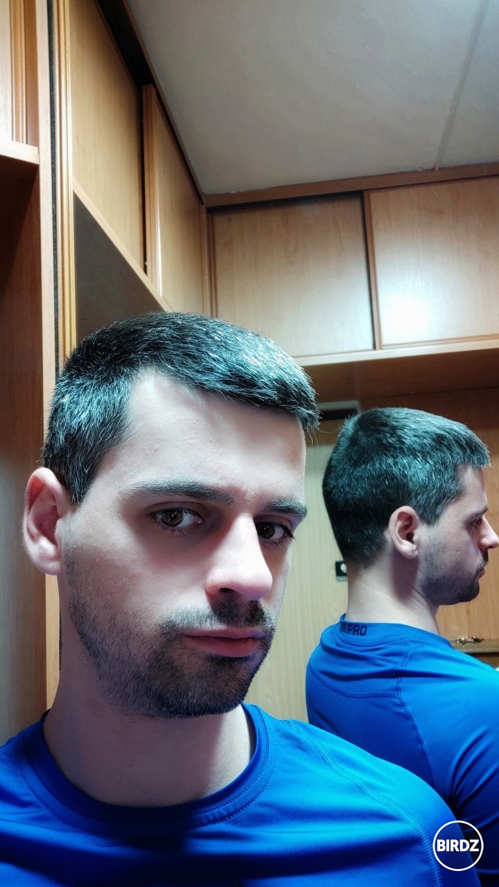 po roku opäť - sám doma ostrihaný :D :D