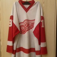 môj nový hokejový dres detroit red wings