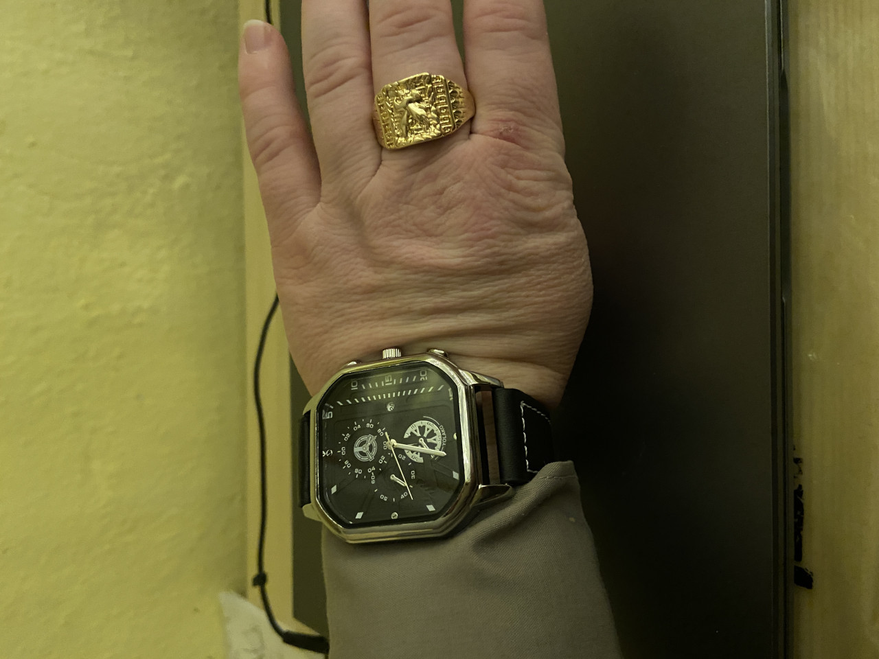 prijemné prežitie osláv narodenia Pána Ježiša Krista zo srdca Vám vyprosujem