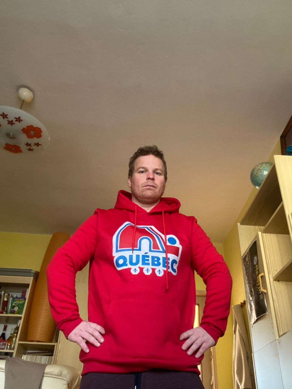 nová hokejová mikina k nedávnym meninám