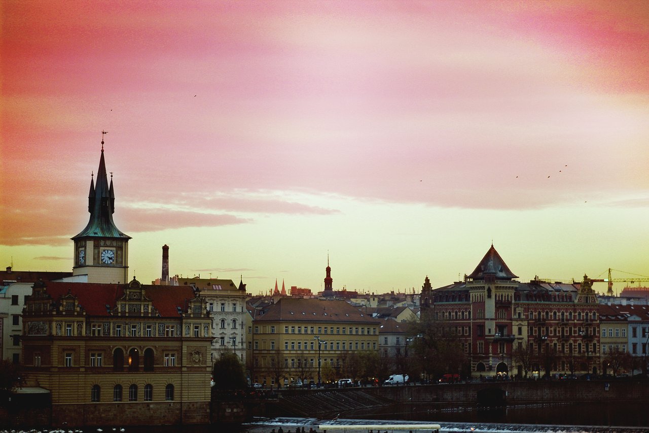 praha, gýče a tak.