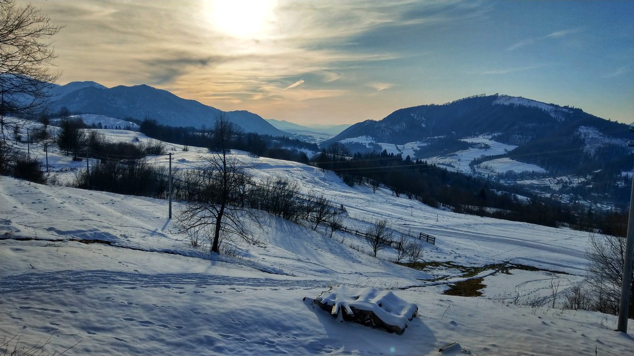 Janošíka som bol pozrieť, ale nebol doma, aj som volal ale nedvíhal 
