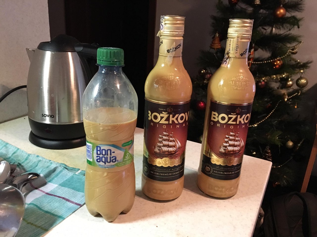 Yolo likér ready :-D