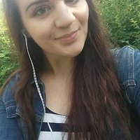 Sluchátko pokazilo koncepciu fotky :(
